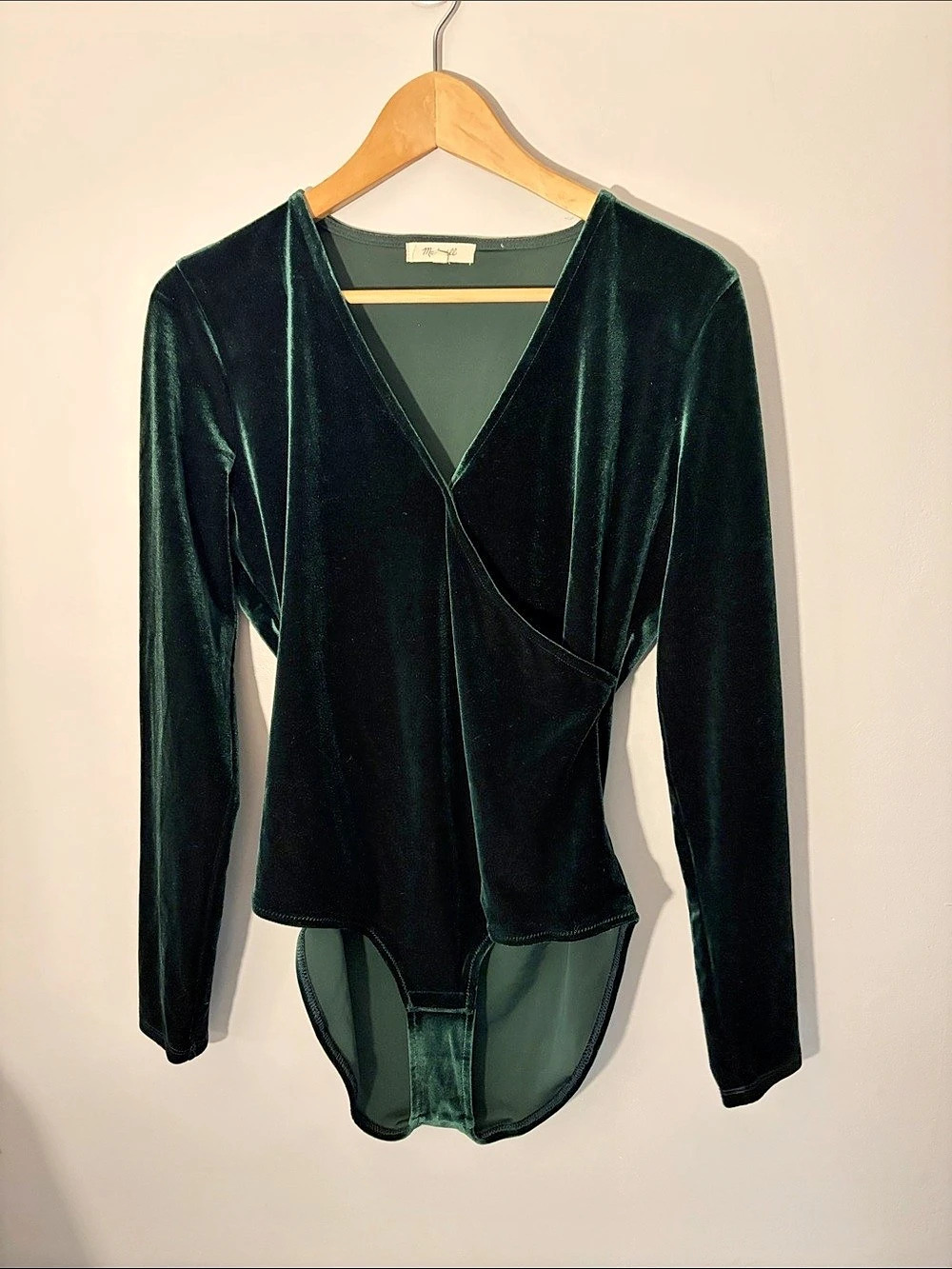 Maddewell Velvet Long Sleeve Bodysuit in Green Large Like New
